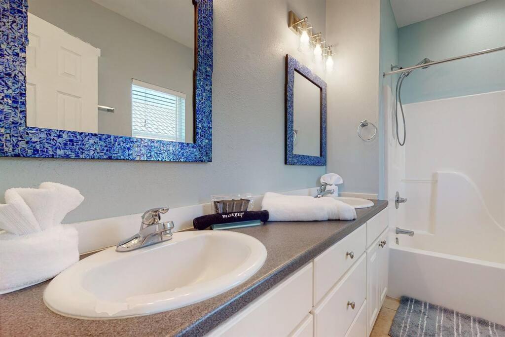 Eye-Catching Property W/ Picturesque Coastal Views Gulf Shores Exterior photo